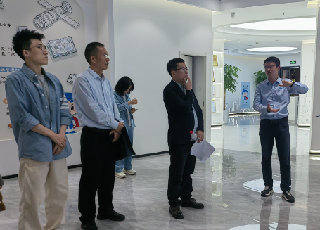 wechat_2025-10-17_140452_569 wechat_2025-10-17_140452_569